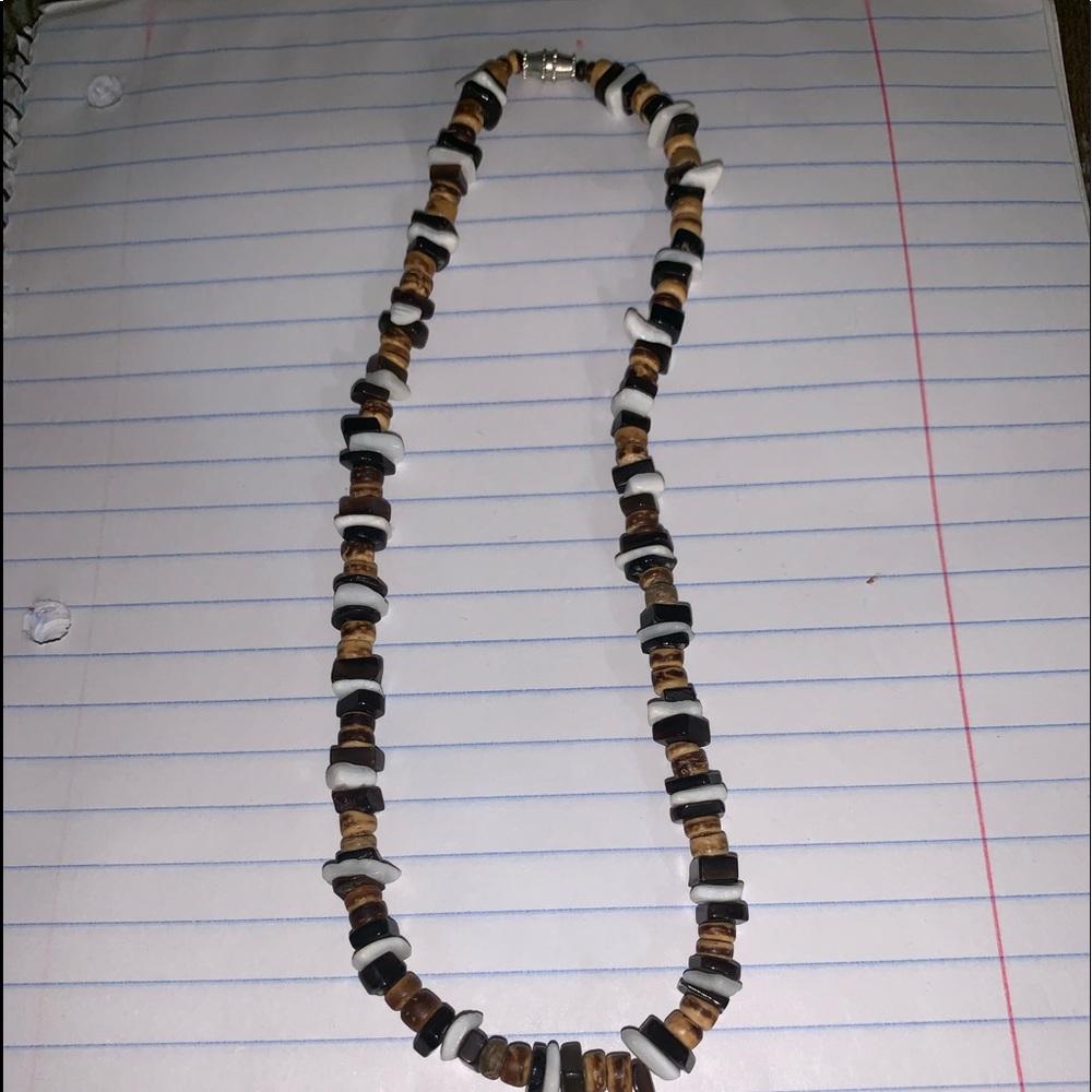 Brand new necklace